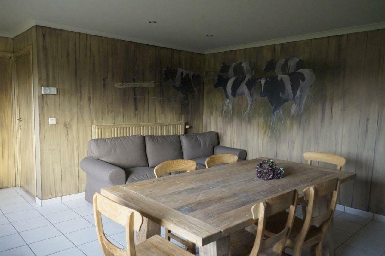 Kampenhof Villa Maaseik Buitenkant foto
